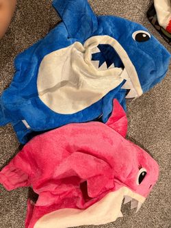 Baby Shark costume - both included