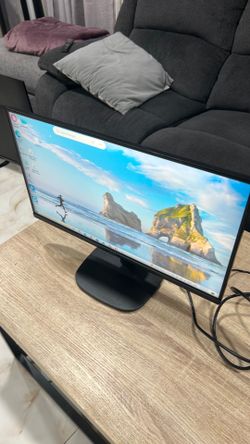 22 in onn 4K monitor screen