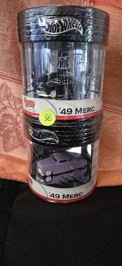 Hot Wheels 2 Limited 49 Mercs Petersen Museum