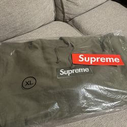 Supreme Hoodie Size XL Olive Box Logo