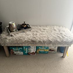 Fur Bench 