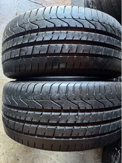 Pair of 245 40 19 Pirelli p zero tires