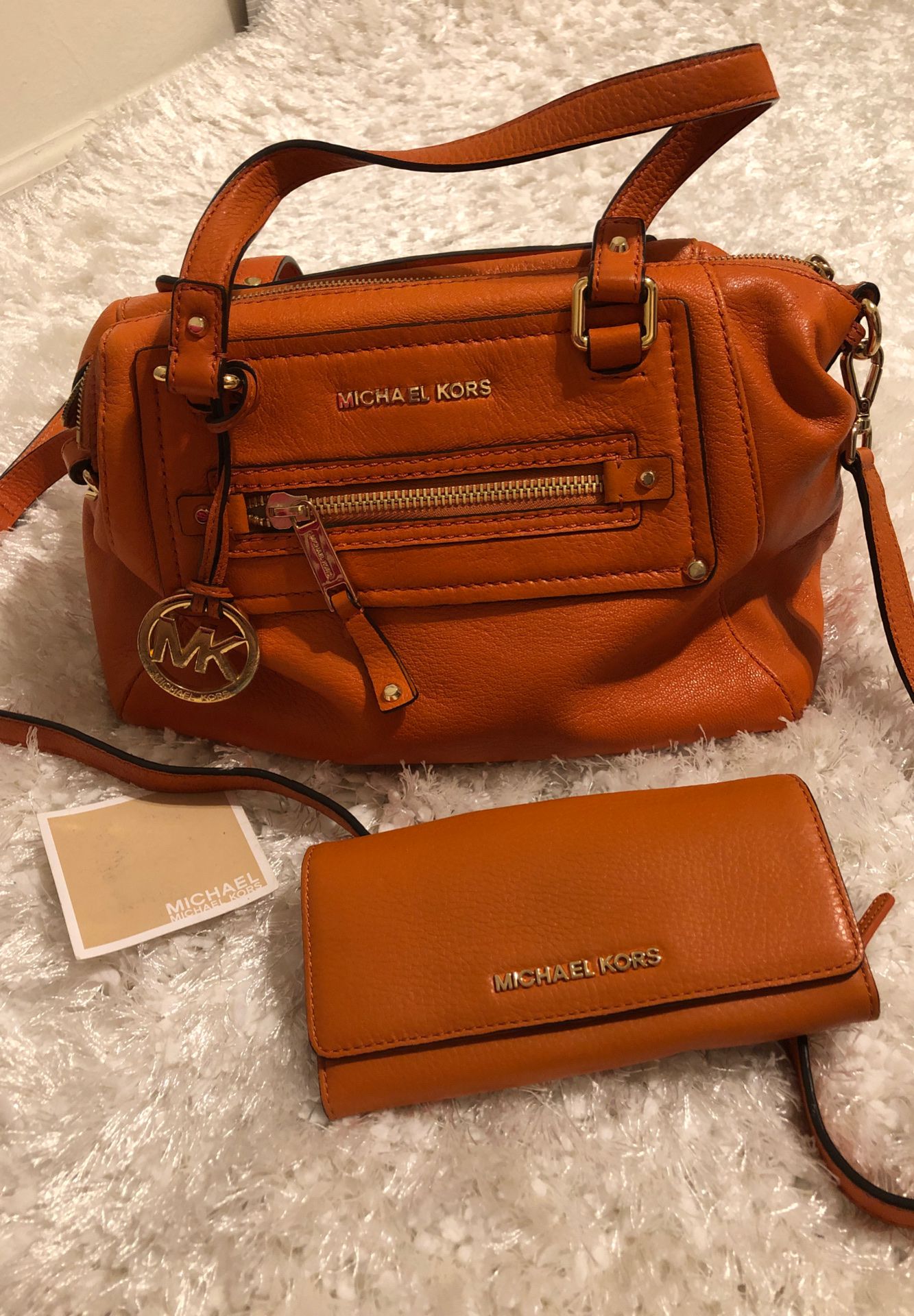 MK purse with matching wallet