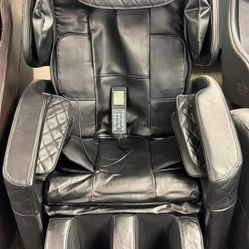Massage Chair Recliner with Zero Gravity, Full Body Track Massage Chair with Air Bags, Foot Rollers, Heat, Space Saving and Seat Vibration