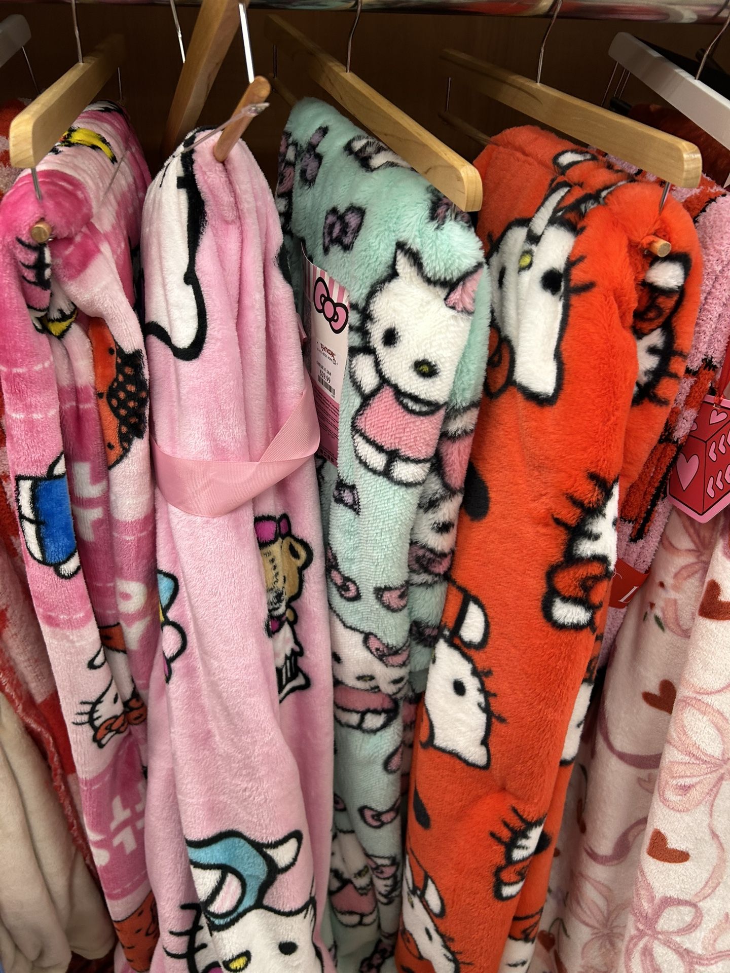 Hello kitty blankets