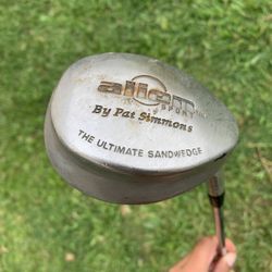 alien sport by pat simmons sand wedge RH