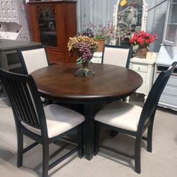 Round Dining Table Set 