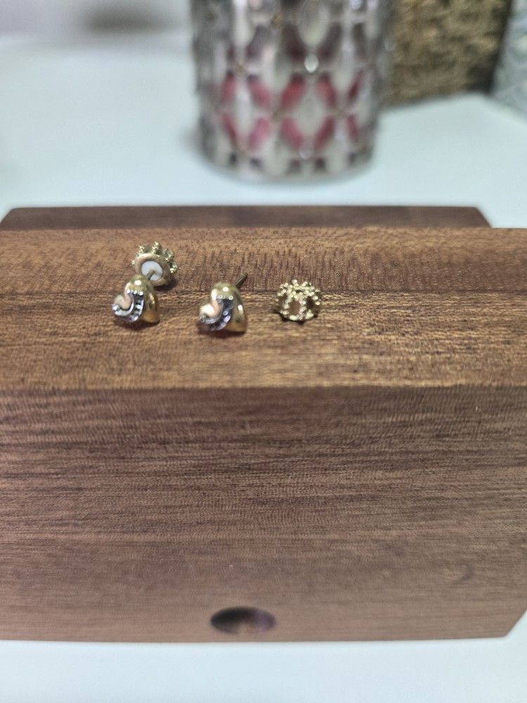 Juicy Earrings Gold Tone With Crown Backs