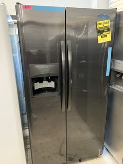 Frigidaire side by side in dark stainless new 2019