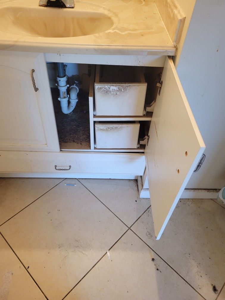 30inch bathroom vanity with pullout drawer, Light, sinktop, Faucet