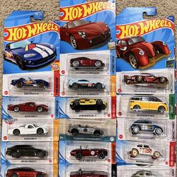 Hot Wheels 20 Cars Lot - Dodge Viper, Aston Martin, VW Beetle & More!