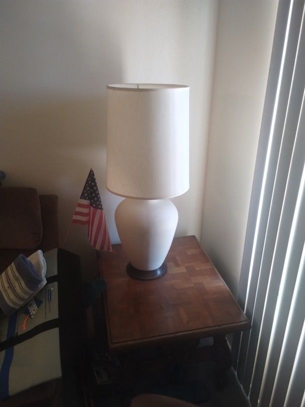 2 Large White Lamps , Lamp Shades Do Not Match.