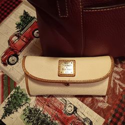 Dooney And Bourke