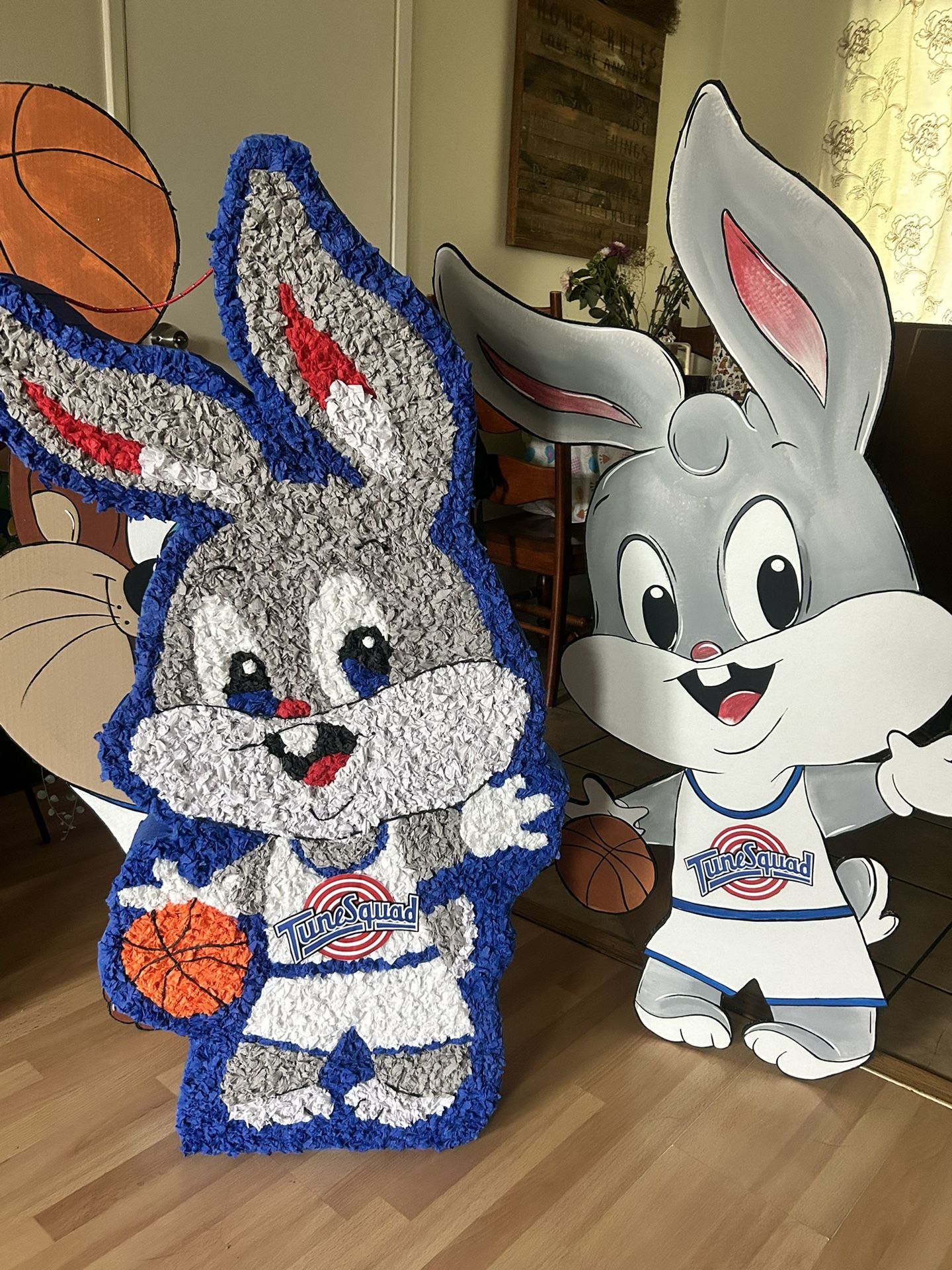 Space Jam Piñata And Cutouts