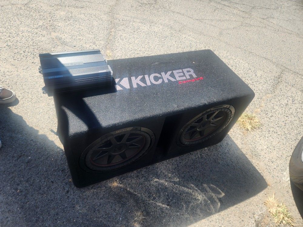 12" Kicker COMP VR Soundstream Reign
