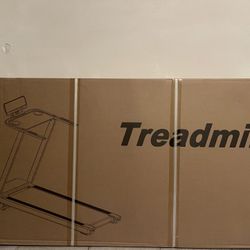 2.5HP Treadmill, Foldable, with Adjustable Incline, Bluetooth, cup holders, etc.