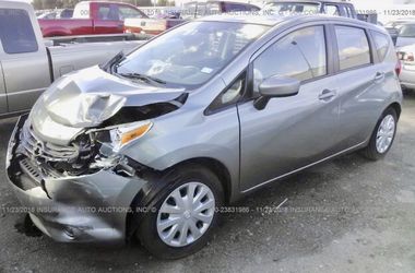 2015 Nissan Versa
