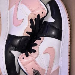 Kids 6Y Sneakers 