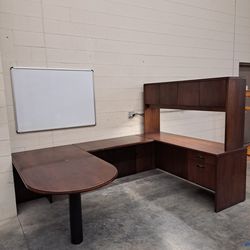 Large Desk with Light
