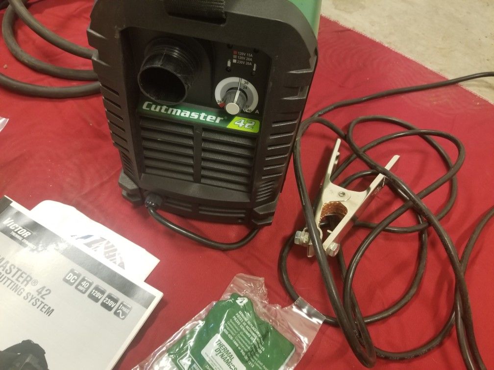 Victor Thermal Dynamics Cutmaster 42 Plasma Cutter