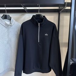 Alo Yoga 1/4 Quarterzip Sweater Jacket