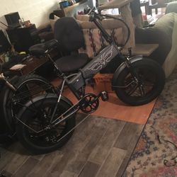 Best Folding Ebike For The Money Period!!!  Best Built And Beautiful!!! 28/30 Mph And 75 Mile Max Range Absolutely Awesome and Best Engineered!