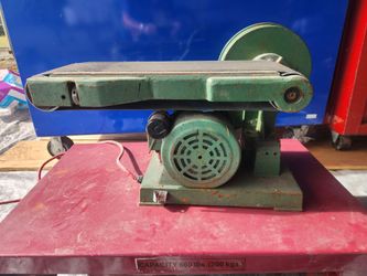 Grizzly G1014 6" x 9" Belt and Disc Sander