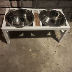 Dog bowls Metal stand