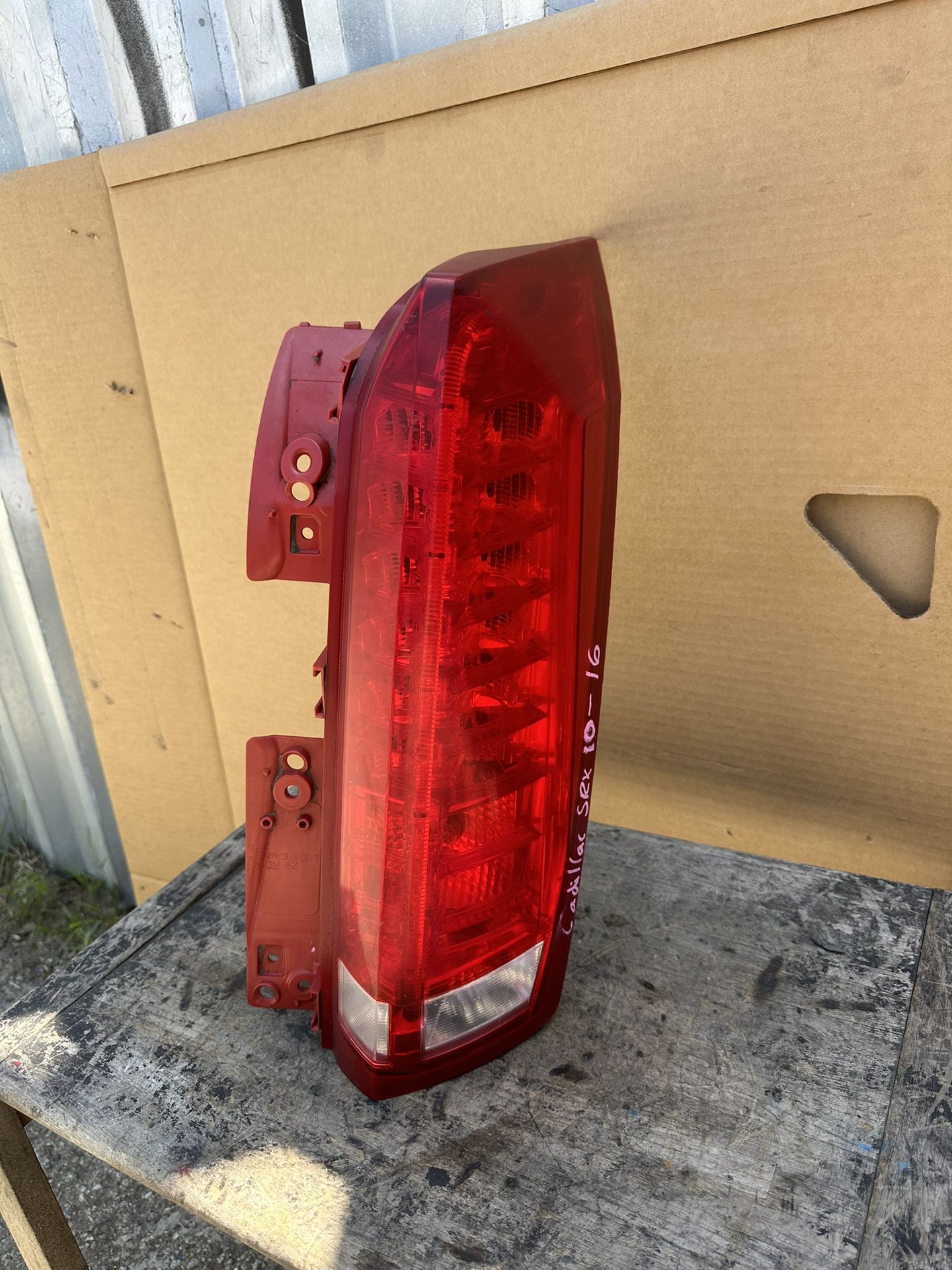 2010 2011 2012 2013 2014 2015 2016 Cadillac Srx Rear Tail Light Lamp Rh Right Passenger Side Original Used Oem 