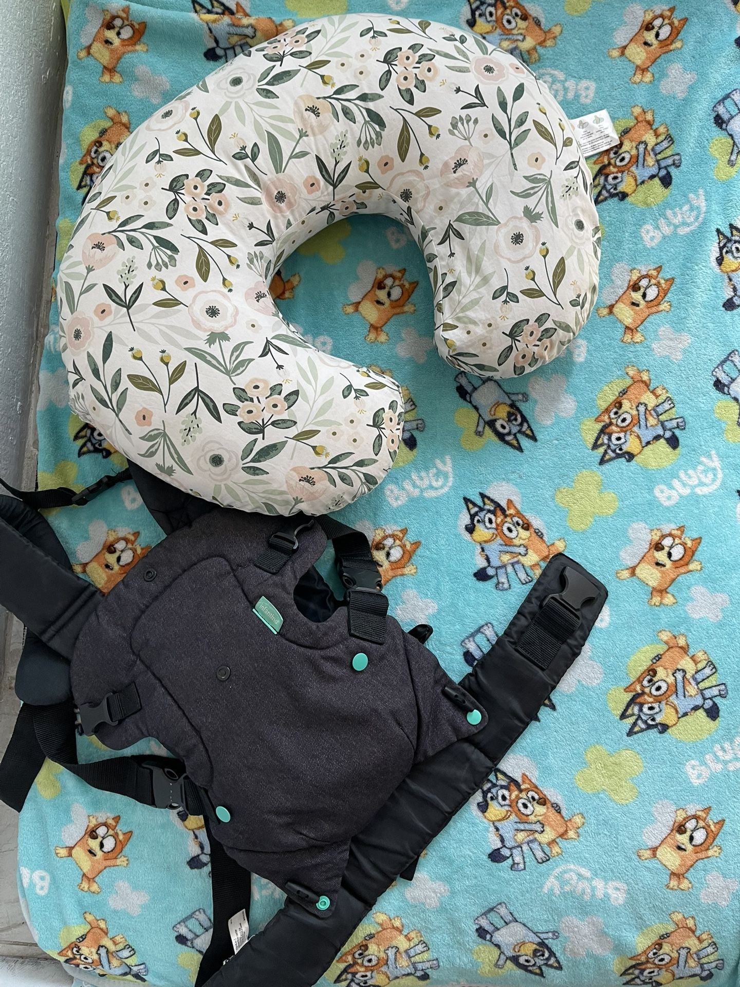 Baby Wraps/ Carrier