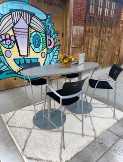 Extremely Solid Bistro Table With 4 Chairs (Delivery Available)