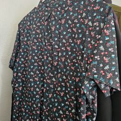 Mens T Shirt Size Medium