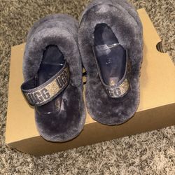UGG Slides