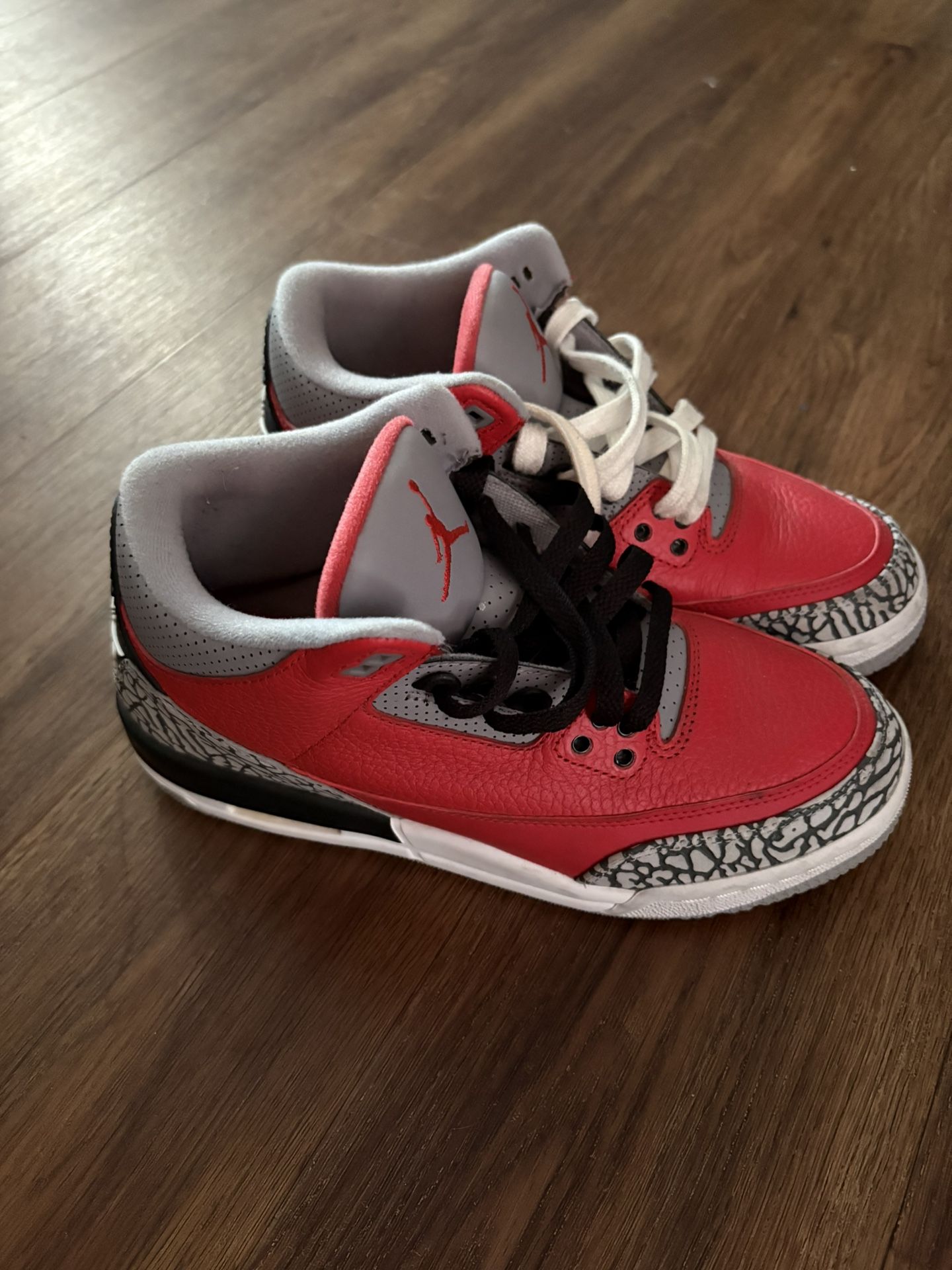 Jordan 3 Retro SE