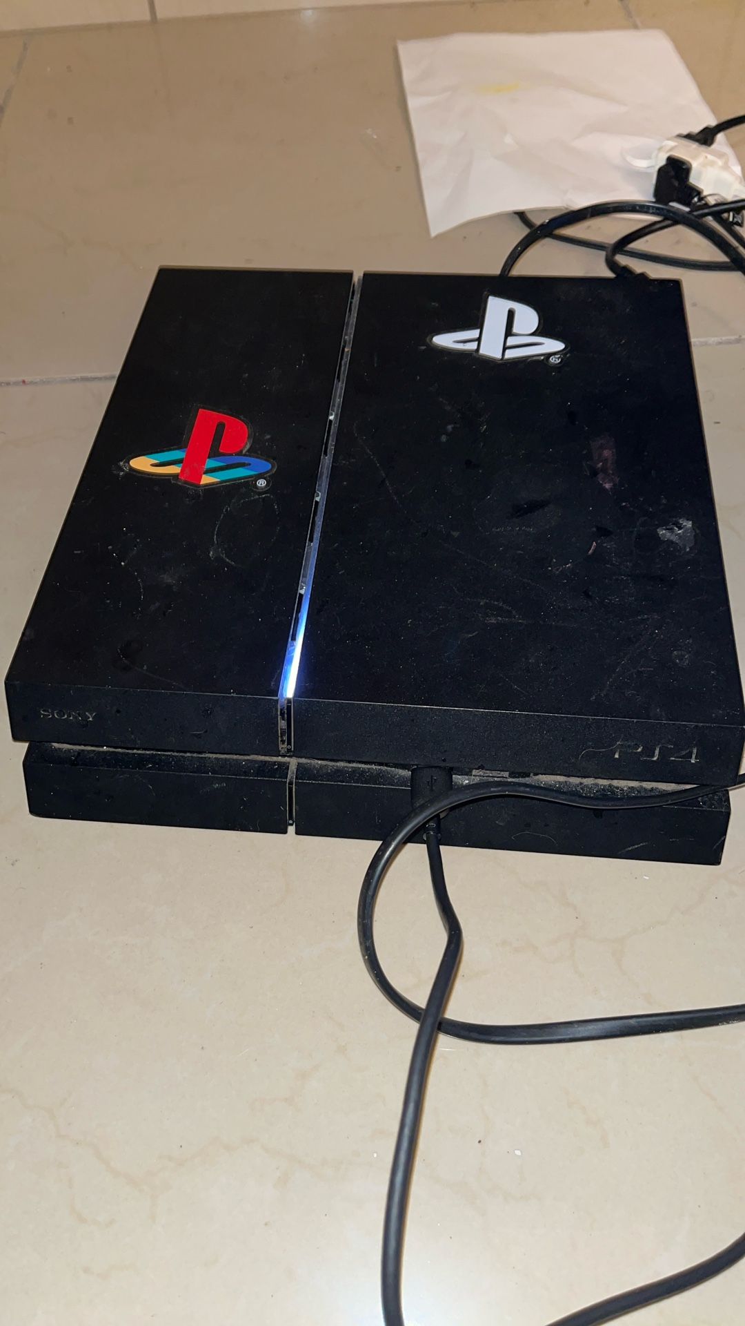 PS4 Slim , Black