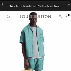 Louis Vuitton  Set