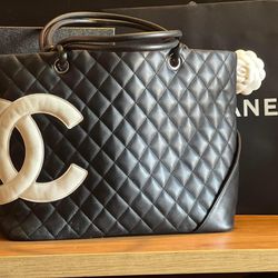 Chanel Pink/Black Quilted Leather Small Ligne Cambon Bucket Tote Chanel
