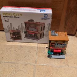 Brickloot Lego Mini City Hardware Store