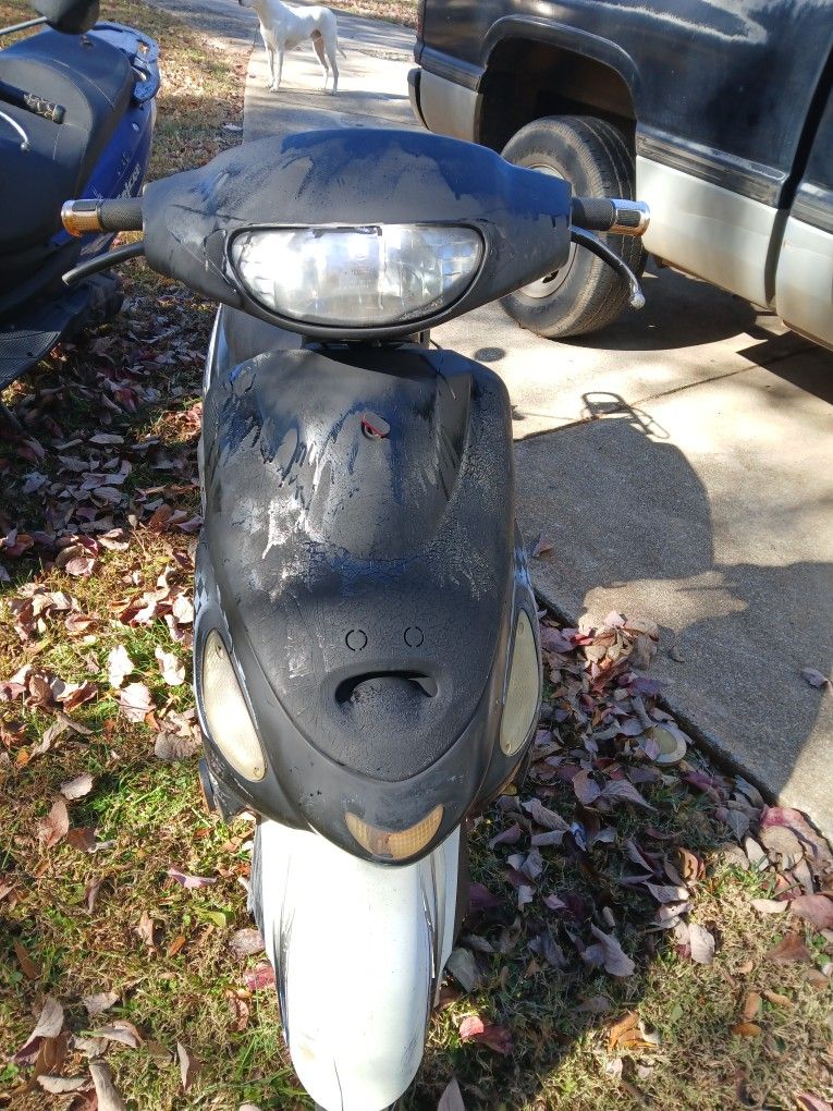 50cc Moped