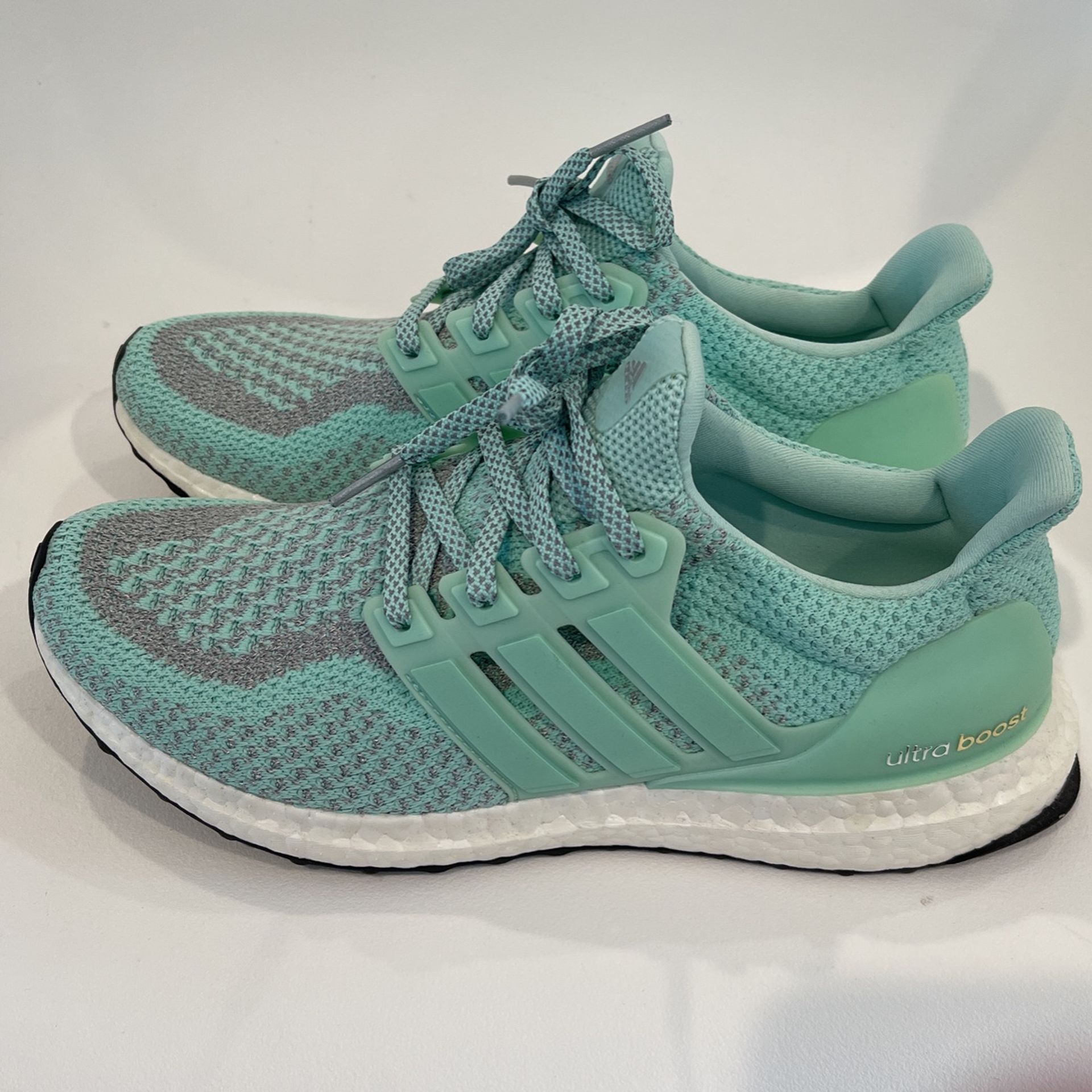 Adidas Ultraboost Lady Liberty Size