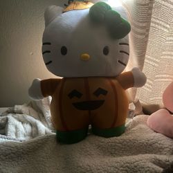Hello Kitty Halloween Jack O Lantern Greeter 