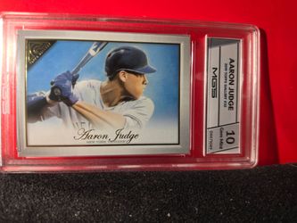 2019 Topps Gallery 32 Aaron Judge MGS 10 GEM MT.