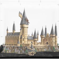 brand new in box Large Acrylic Display Case for Lego 71043 Hogwarts Castle, 28.74x18.89x24.8 Inches, Acrylic Display Case with High Transparency & 3mm