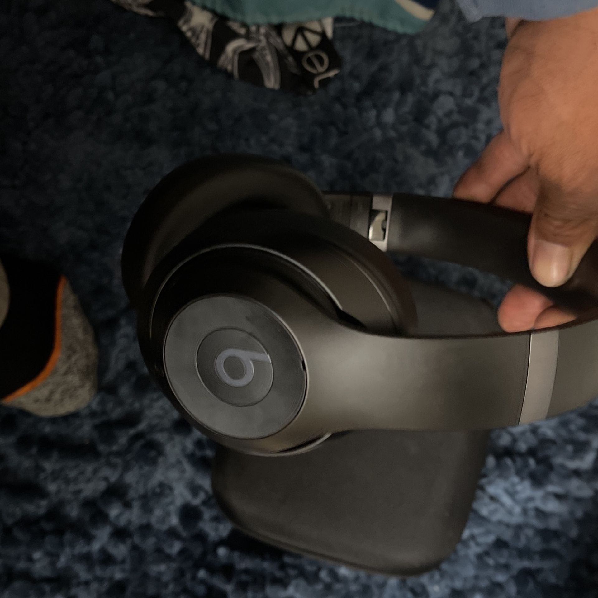 Beat Studio Pro Used