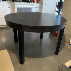 Black Extendable Kitchen Table