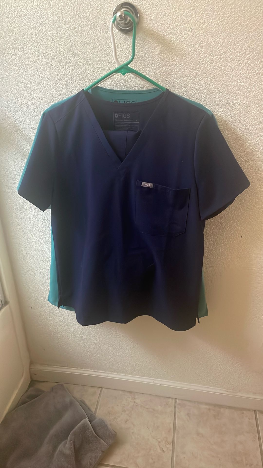 Figs Scrubs