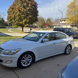 2012 Hyundai Genesis