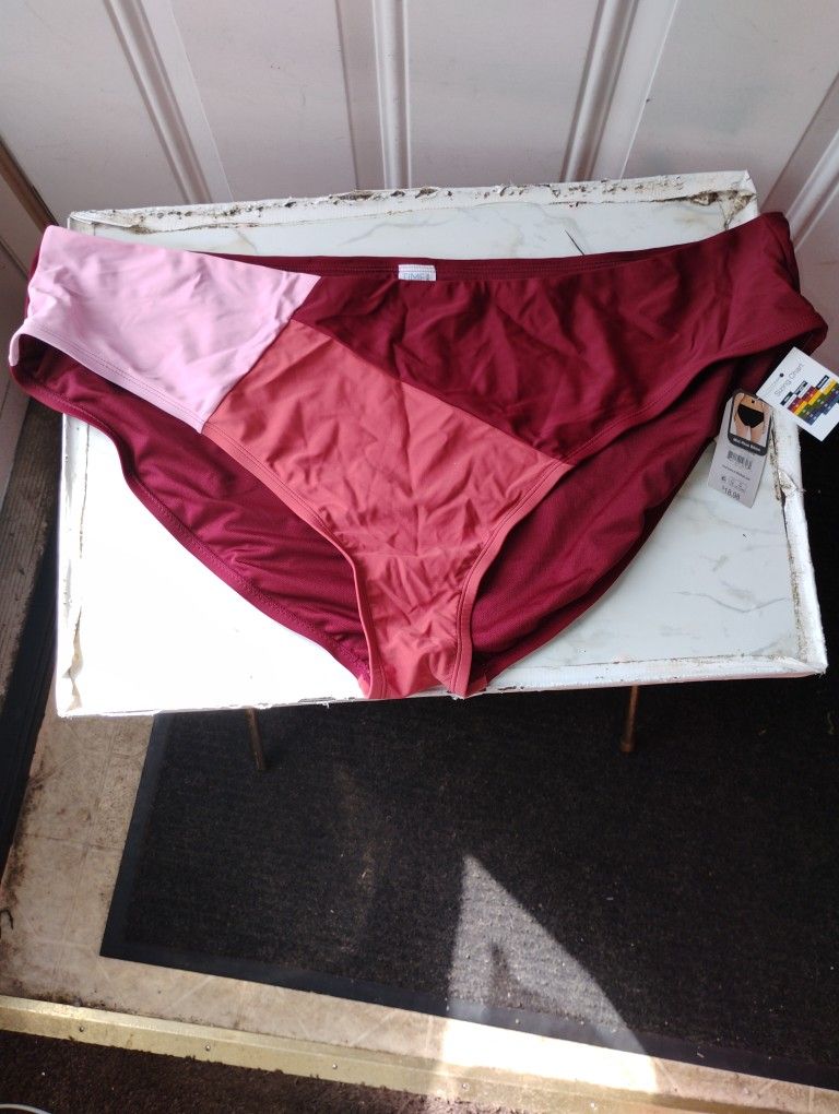 Women's Colored Swimsuits