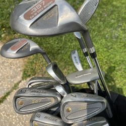 Golf Clubs 