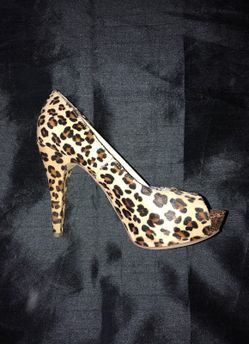 INC LEOPARD PUMPS